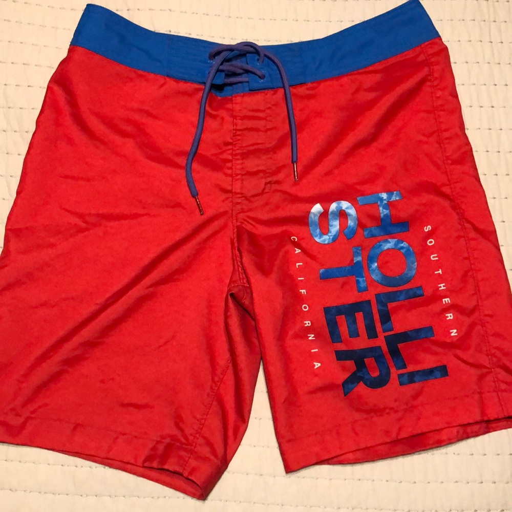 Hollister men’s swim trunks